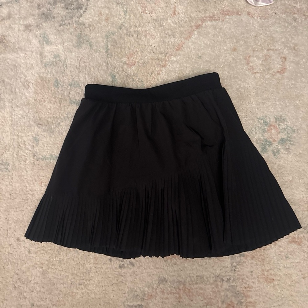 Spanx Black Pleated Skort
